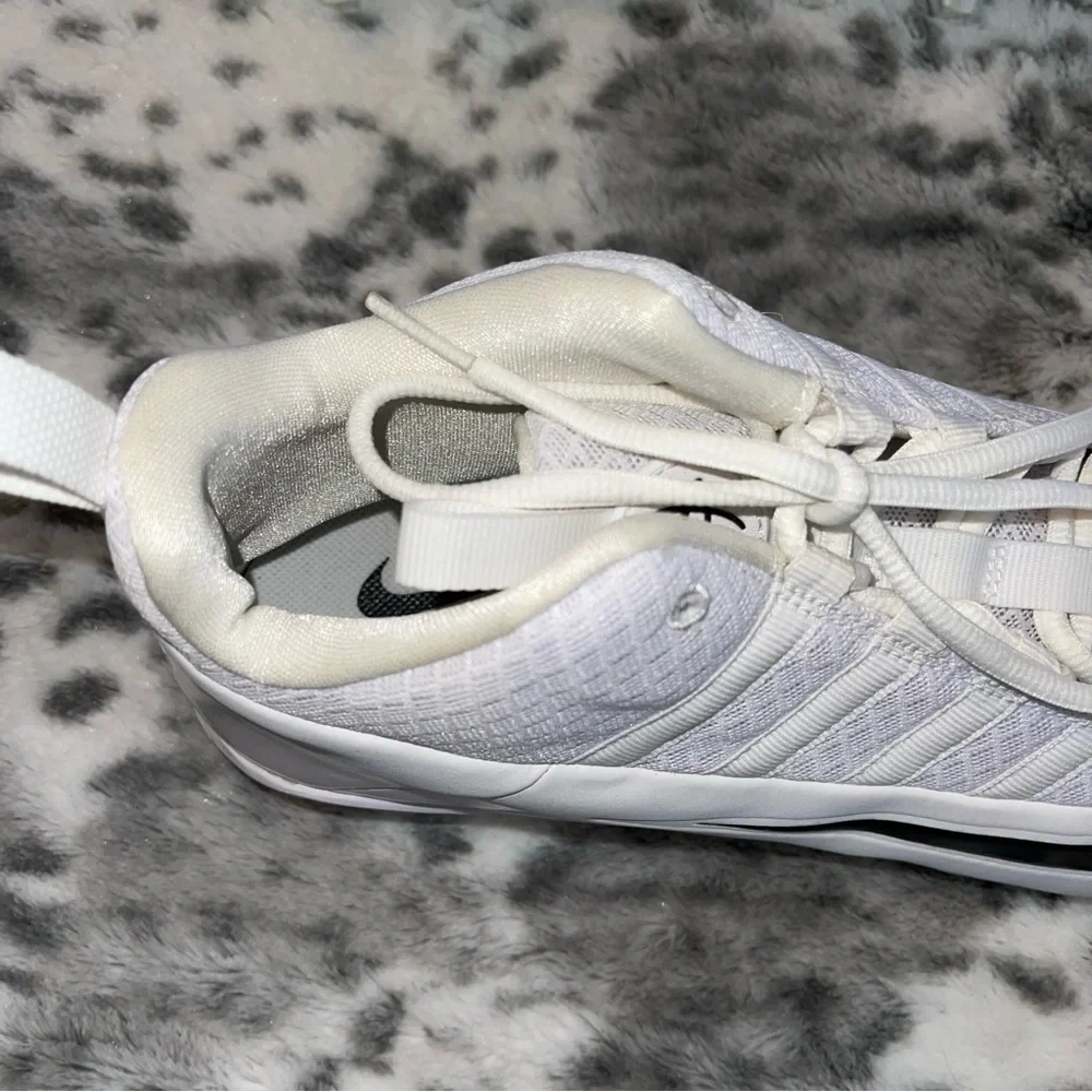 Nike Lacrosse Cleats - Picture 5 of 11